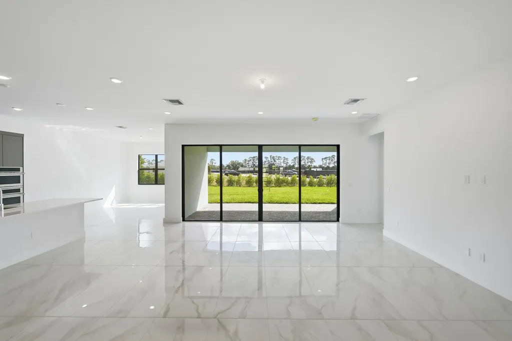 10146 Royal Ascot Avenue Lake Worth FL 33449
