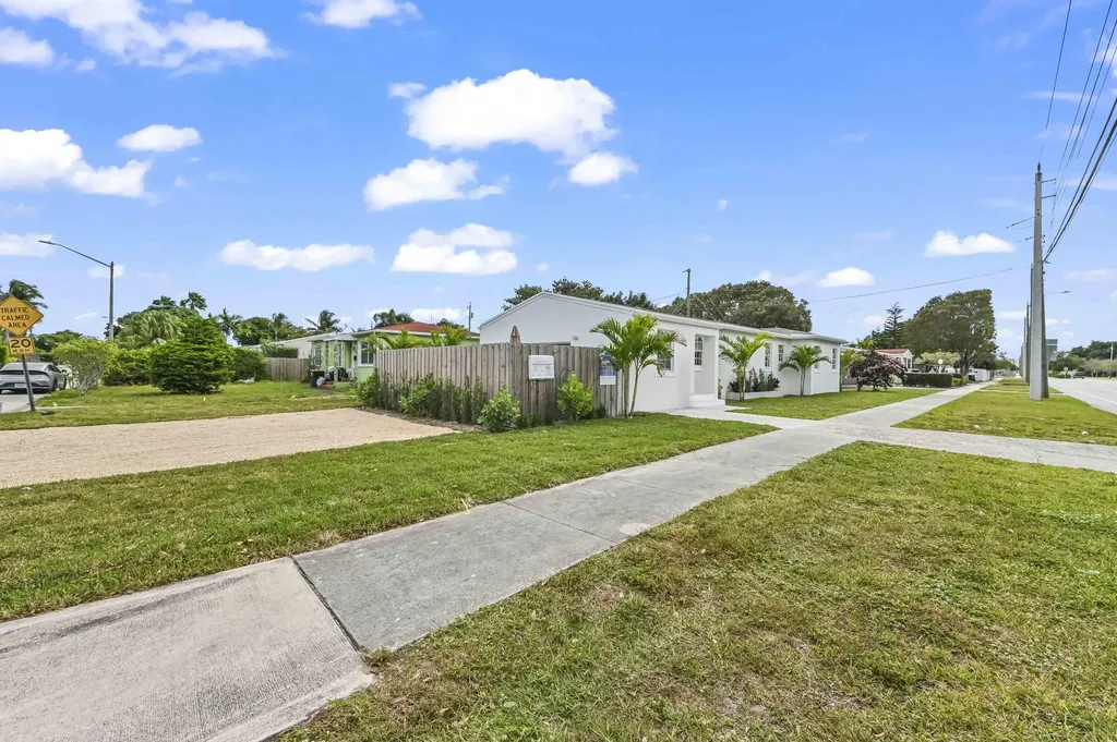 3400 Parker Avenue West Palm Beach FL 33405