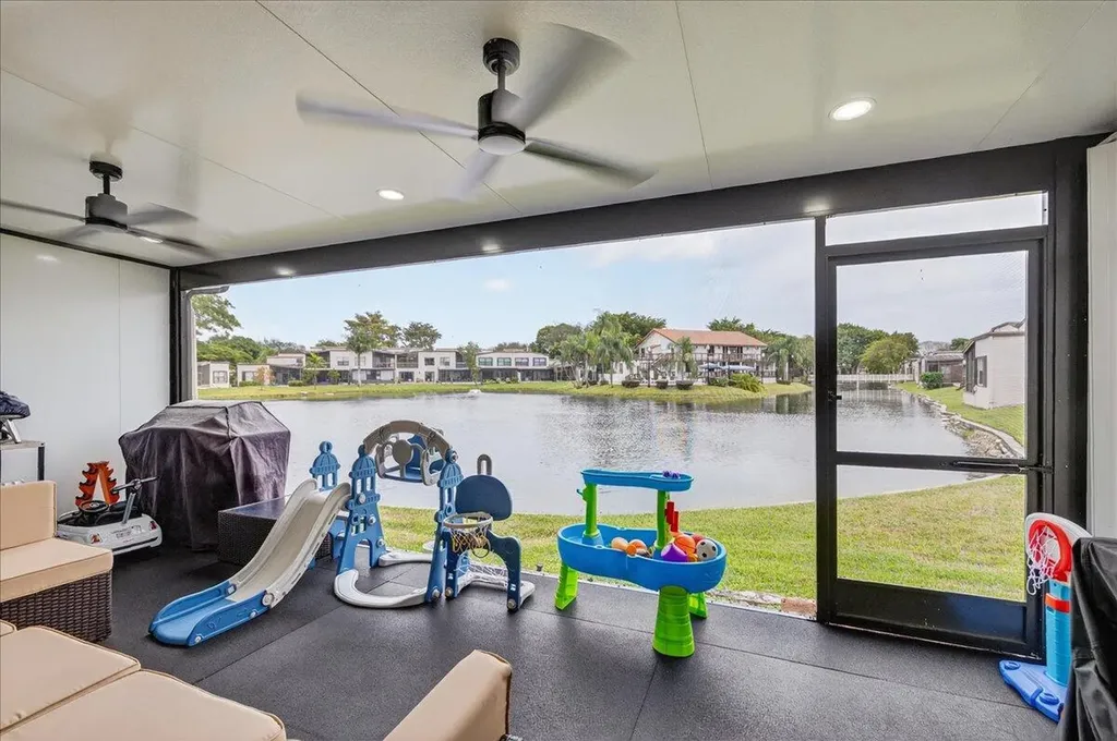 9729 N New River Canal Road Plantation FL 33324