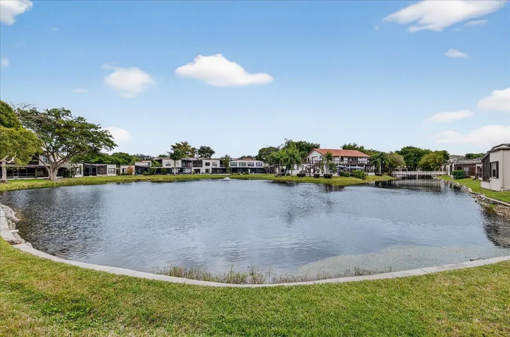 9729 N New River Canal Road Plantation FL 33324