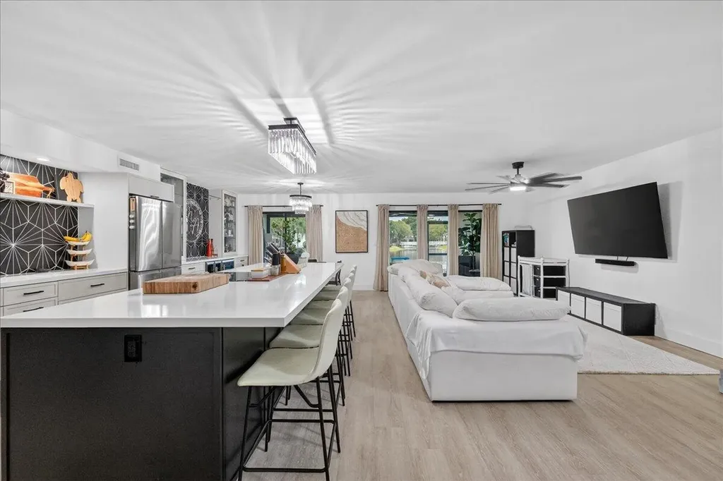 9729 N New River Canal Road Plantation FL 33324