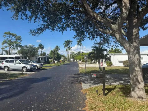 8964 Pine Street Boynton Beach FL 33436