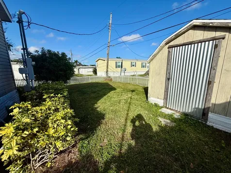8964 Pine Street Boynton Beach FL 33436