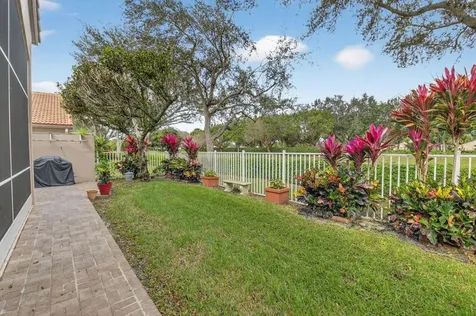 6877 Castlemaine Avenue Boynton Beach FL 33437