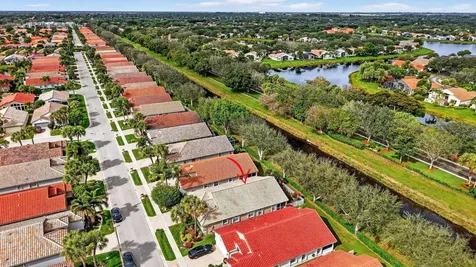 6877 Castlemaine Avenue Boynton Beach FL 33437