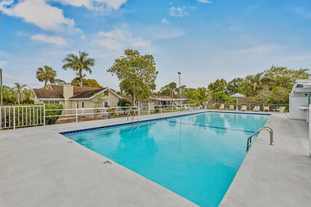 14601 Orange Avenue Fort Pierce FL 34945