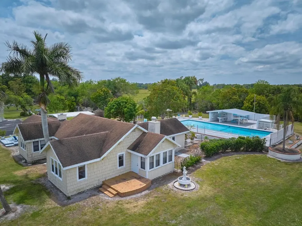14601 Orange Avenue Fort Pierce FL 34945