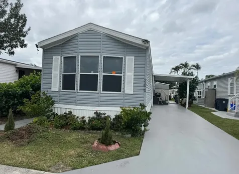 206 Plantation Boulevard Lake Worth FL 33467
