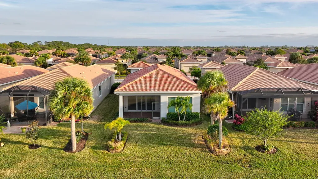 19027 SW Positano Way Port St Lucie FL 34986