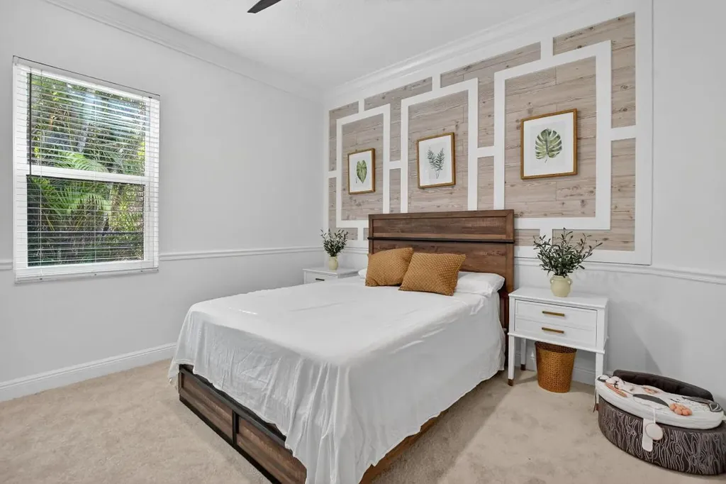 11 Lake Eden Drive Boynton Beach FL 33435