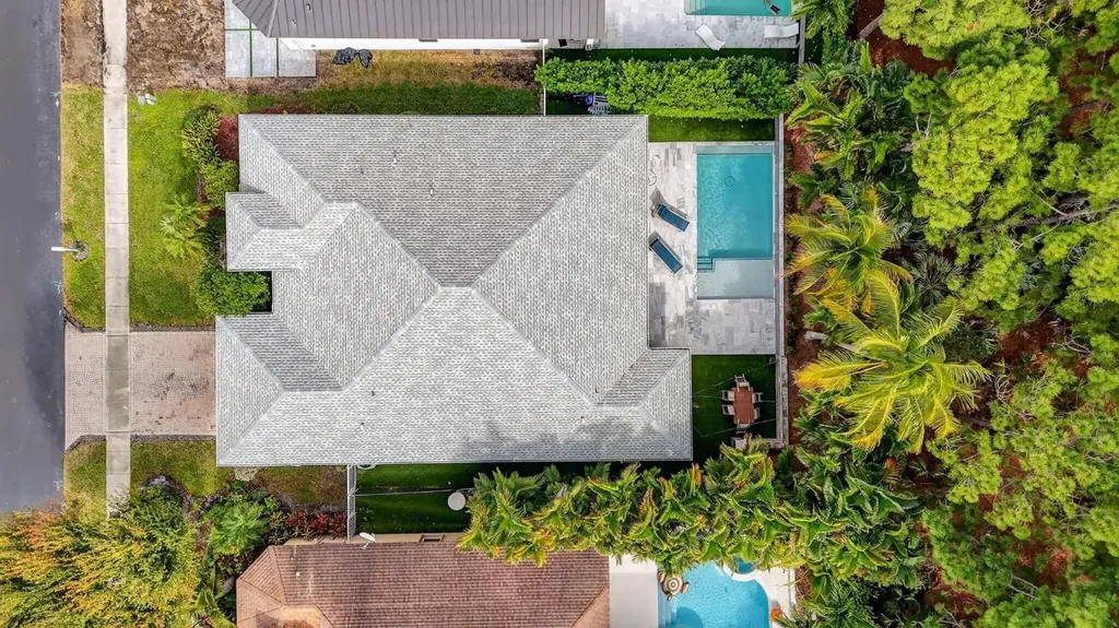 11 Lake Eden Drive Boynton Beach FL 33435