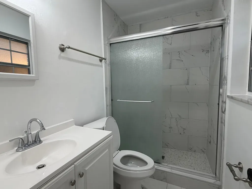 298 SW 6th Street Boca Raton FL 33432