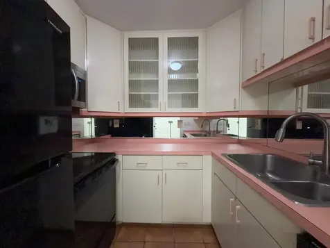 298 SW 6th Street Boca Raton FL 33432