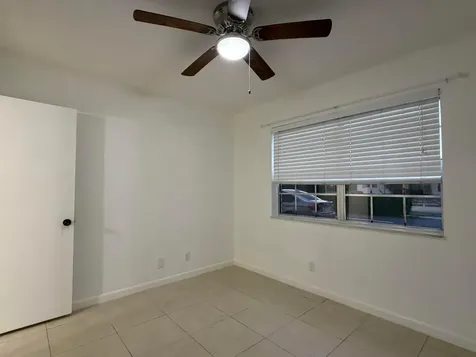 298 SW 6th Street Boca Raton FL 33432