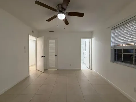 298 SW 6th Street Boca Raton FL 33432