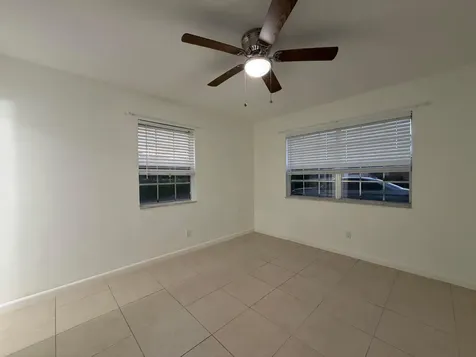 298 SW 6th Street Boca Raton FL 33432