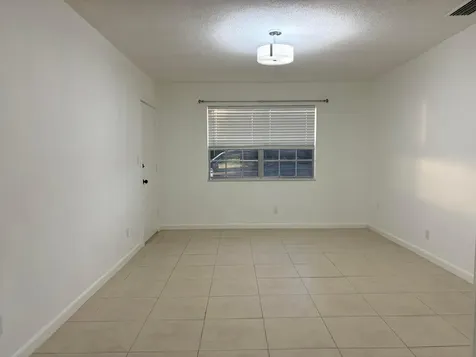 298 SW 6th Street Boca Raton FL 33432