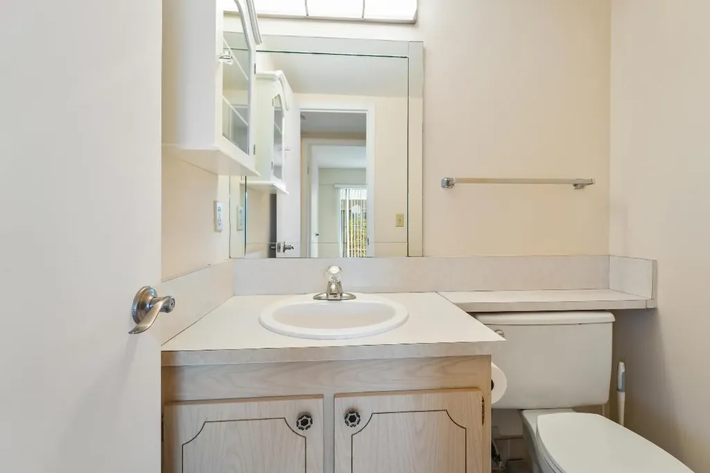 200 Dorset E Boca Raton FL 33434