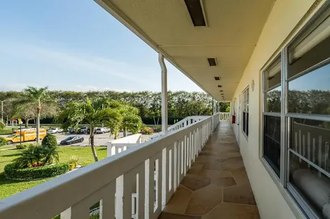 200 Dorset E Boca Raton FL 33434