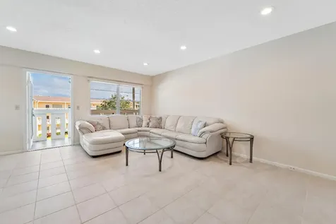200 Dorset E Boca Raton FL 33434