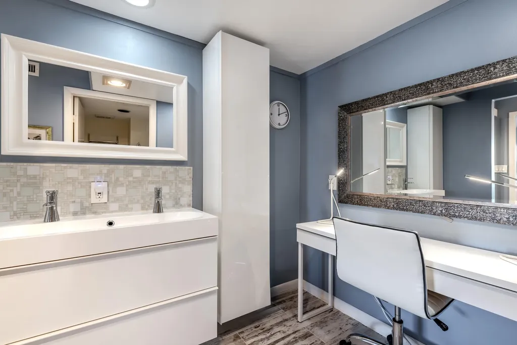7689 Glendevon Lane Delray Beach FL 33446