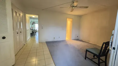 164 Kent West Palm Beach FL 33417