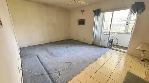 164 Kent West Palm Beach FL 33417