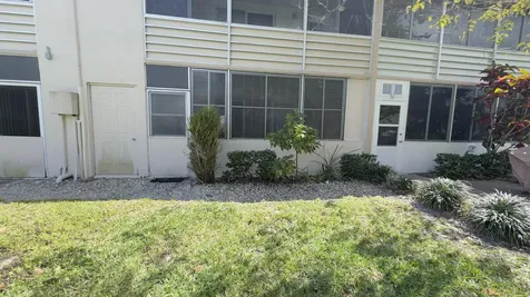 164 Kent West Palm Beach FL 33417