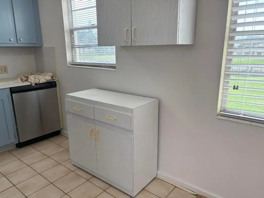 186 Dorset E Boca Raton FL 33434