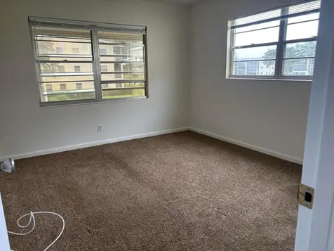 186 Dorset E Boca Raton FL 33434