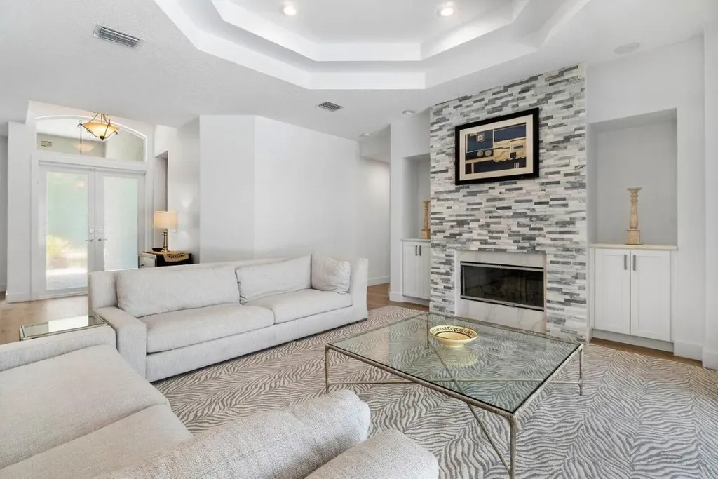 8369 SE Island Way Jupiter FL 33458
