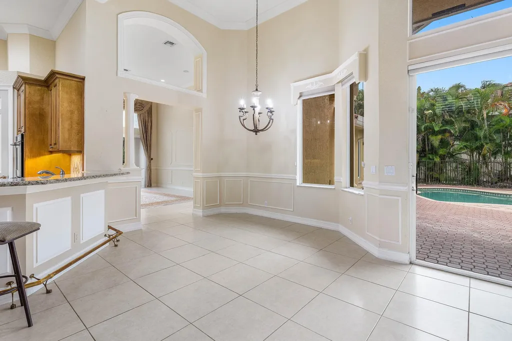7077 Via Mediterrania Boca Raton FL 33433