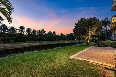 7077 Via Mediterrania Boca Raton FL 33433