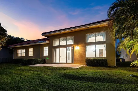 7077 Via Mediterrania Boca Raton FL 33433