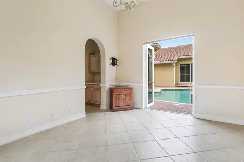 7077 Via Mediterrania Boca Raton FL 33433