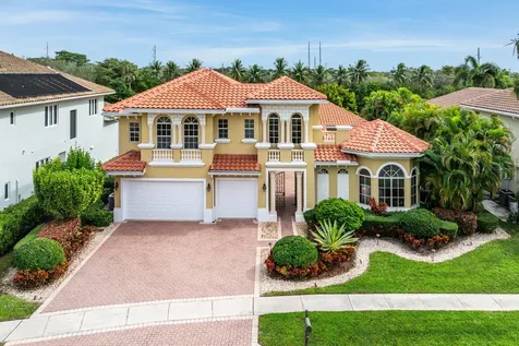 7077 Via Mediterrania Boca Raton FL 33433