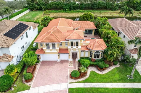 7077 Via Mediterrania Boca Raton FL 33433