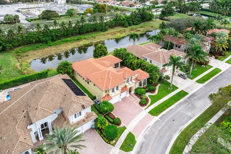 7077 Via Mediterrania Boca Raton FL 33433