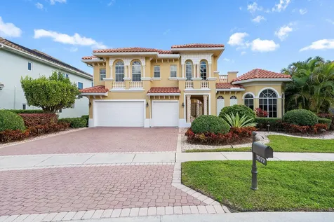 7077 Via Mediterrania Boca Raton FL 33433