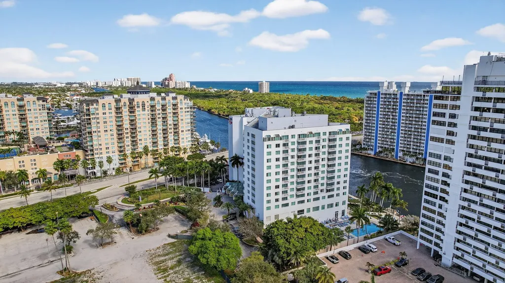 2670 E Sunrise Boulevard Fort Lauderdale FL 33304