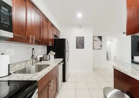 1800 NW 4th Avenue Boca Raton FL 33432