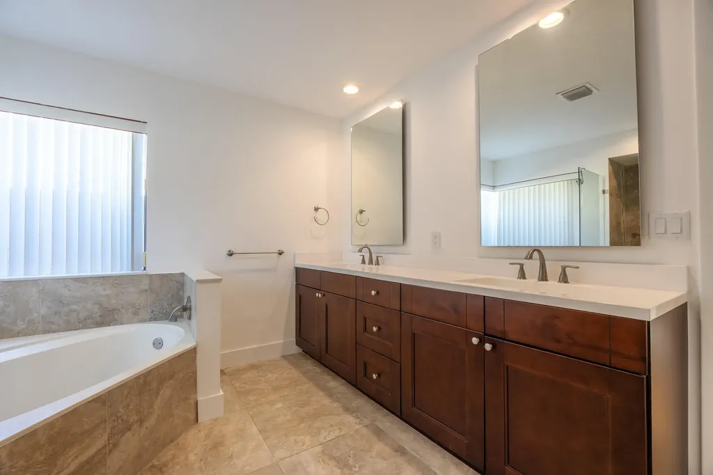 22352 Martella Avenue Boca Raton FL 33433