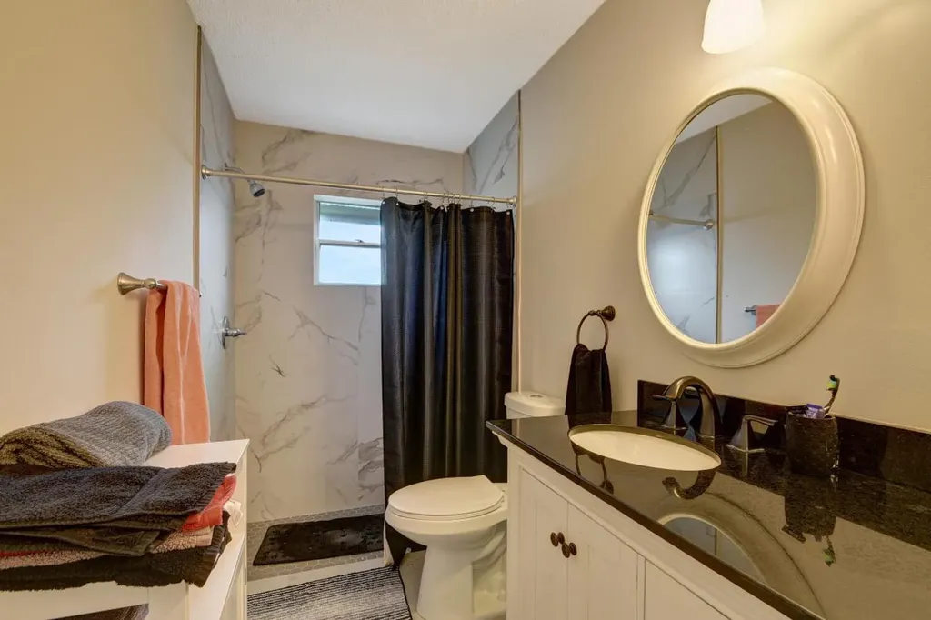 716 SW 18th Street Boynton Beach FL 33426