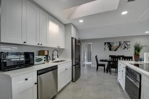 716 SW 18th Street Boynton Beach FL 33426