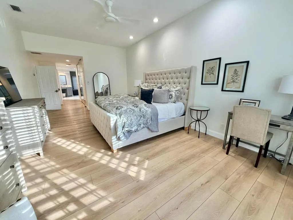22728 Caravelle Circle Boca Raton FL 33433
