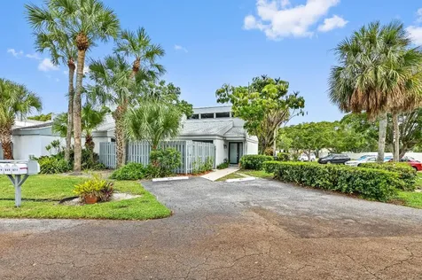 271 NW 15th Street Boca Raton FL 33432