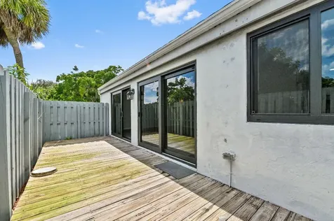 271 NW 15th Street Boca Raton FL 33432