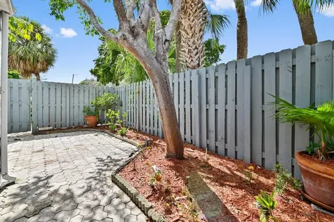 271 NW 15th Street Boca Raton FL 33432