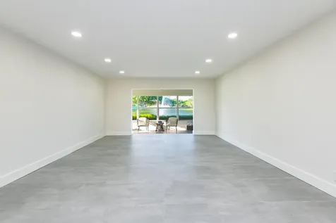 604 Laconia Circle Lake Worth FL 33467
