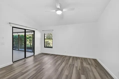 703 Saint Giles Court Palm Beach Gardens FL 33418